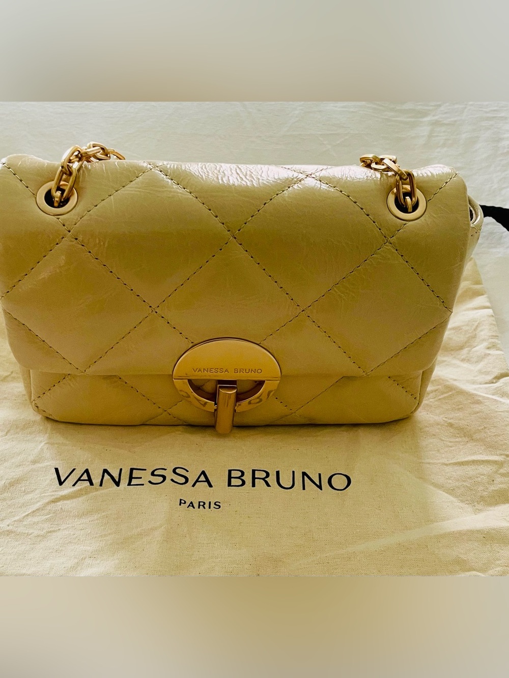 Vanessa Bruno Moon Quilted Leather Crossbody Bag Cream w/ Dust Bag